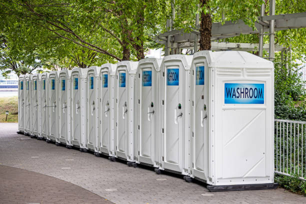 Kendale Lakes, FL porta potty rental Company